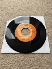 Bob Relf – Girl, You’re My Kind Of Wonderful 7” Single 45