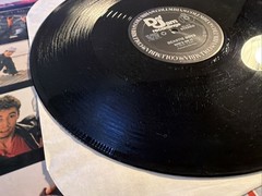 1985 – BEASTIE BOYS – SHE’S ON IT / SLOW AND LOW – DEF JAM RECORDINGS OG PRESS