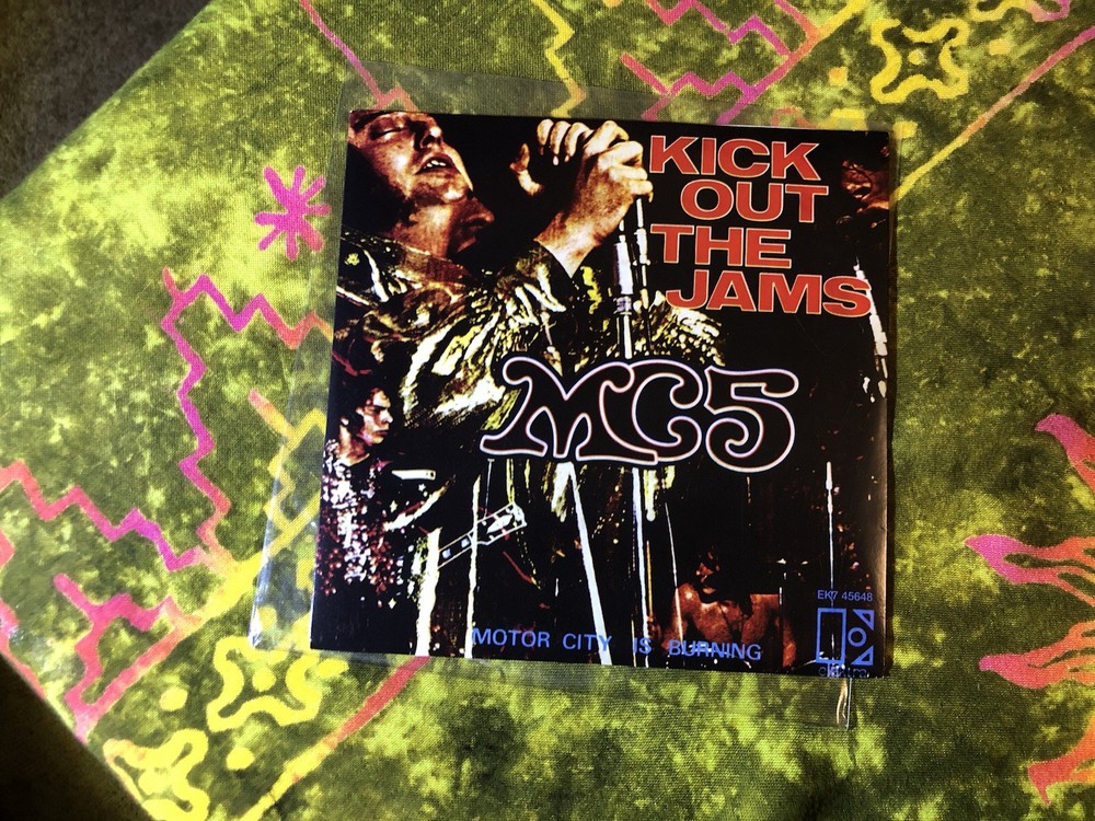 MC5 – Kick Out The Jams/Motor City Is Burning 7” 2009 reissue