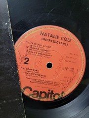 Vintage Natalie Cole Unpredictable 12″ Black Vinyl LP 1977 Capitol Soul R&B