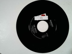 The Unifics – It’s A Groovy World! 7″ Single 1968 Kapp Soul R&B 45 RPM