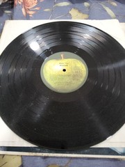 The Beatles ‎~ Meet The Beatles! ~ Vintage LP Apple Records – ST 2047