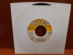 45 / The Fireballs / 1968 / Goin’ Away / Groovy Motions