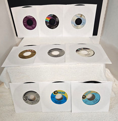 Lot of 25 Classic Rock Pop 45RPM Single Records Rare Earth Seger Squier Ringo