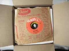 Record lot 45 rpm VG+/NM- 100+ vinyl w/ sleeves pop rock 50s/60s FREE SHIP 5M