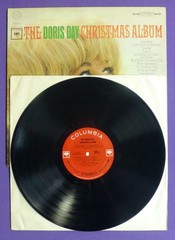THE DORIS DAY CHRISTMAS ALBUM – VINYL LP RECORD ALBUM