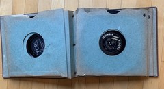 78 Rpm RCA Album. 10 Pages, some loose. 5 Records. Various Labels. Vintage.