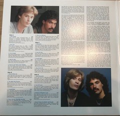 Hall & Oates – The Very Best Of | Ltd Blue Gray Vinyl 2LP | Out Of Touch