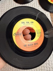 Beach Boys 45 RPM Record Lot (4) – Good Vibrations, Surfin’ U.S.A., Help Me…