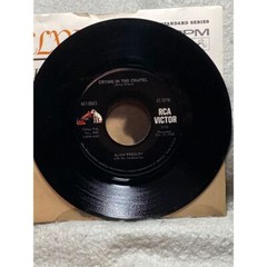 Vintag eVINYL 45 RPM ELVIS PRESLEY CRYING IN THE CHAPEL Single Collectible