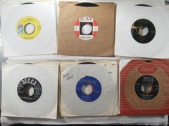 Record lot 45 rpm VG+/NM- 100+ vinyl w/ sleeves pop rock 50s/60s FREE SHIP 5M
