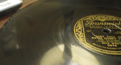 78RPM Brunswick Mae West – I Want You Need U / They Call Me Sister Honky Tonk VG