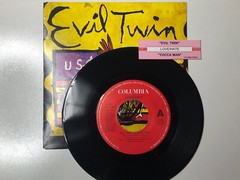 LOVE/HATE – Evil Twin / Yucca Man UK 7″ 45 JUKEBOX READY NEAR MINT+