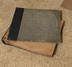 Lot of Nine (9) 78 rpm records in beautiful condition, in a book see list