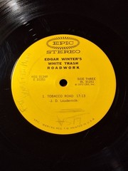 Edgar Winter’s White Trash- Roadwork 1972 Double LP Vinyl KEG31249 PLAYS GREAT