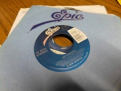 LOT 6 Alice Cooper “Hey Stoopid” “It Rained All Night” 45 1991 NEAR MINT