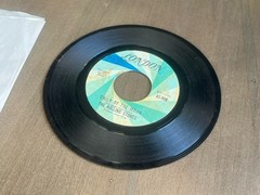 The Rolling Stones Jumpin’ Jack Flash 45-908 7” 45 RPM Single Fair (F) Condition