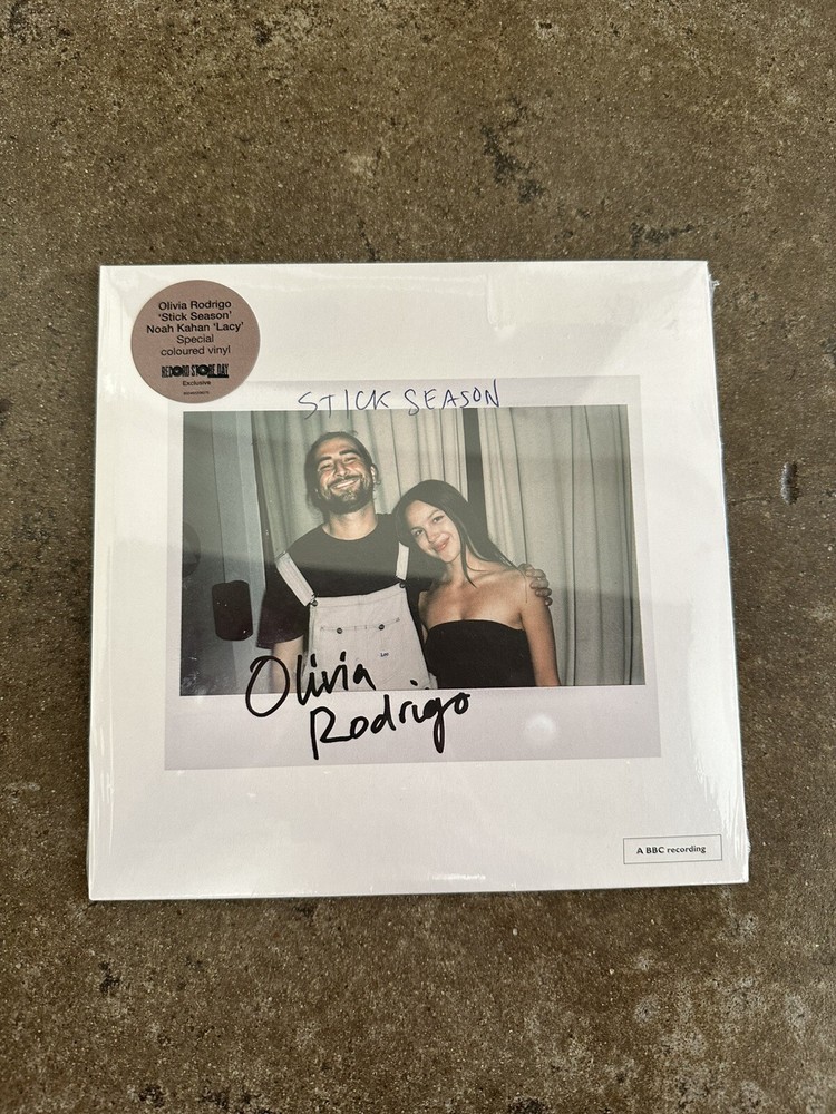 OLIVIA RODRIGO & NOAH KAHAN Stick Season/Lacy SEALED limited 7″ Mauve Vinyl RSD