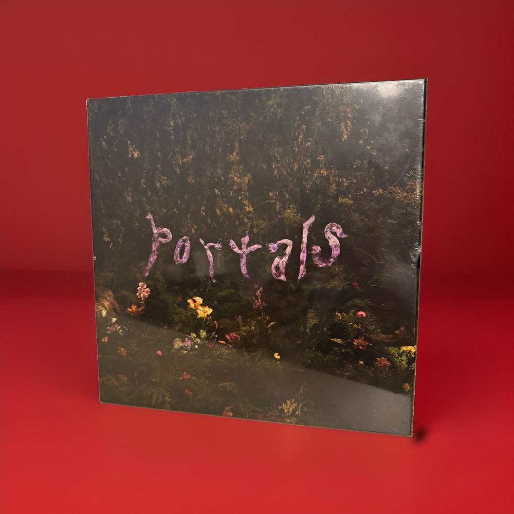 Melanie Martinez Portals Deluxe Vinyl 2LP + Board Game LIMITED EDITION Walmart