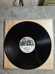 KISS – Dynasty. Original No Bar Code, NBLP 7152 Casablanca. Tested VG+