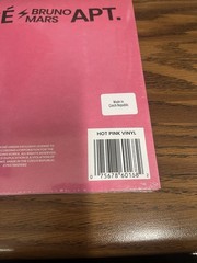 APT. (Black 7” Single Vinyl) – Rose feat. Bruno Mars