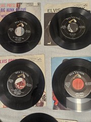 45 RPM RECORD PICTURE SLEEVE ELVIS PRESLEY LOT Of 11 Vinyl 7 Inch Shook Up READ