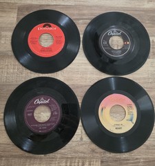 67 – Bulk Lot Vintage 45 RPM 7″ Vinyl Record
