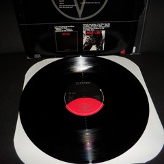 Motley Crue vinyl 12″ Looks That Kill 1984 UK 3-Track + RATT 2025 RSD Picture 45