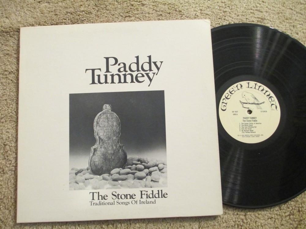 Paddy Tunney – The Stone Fiddle – Traditional Songs of Ireland – 1982 – NM