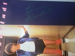 AUTOGRAPHED 1970s VG++ Linda Ronstadt – Living In The USA LP33 SEE NOTES