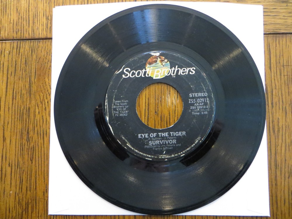 Survivor – Eye Of The Tiger – 1985 – Scotti Bros. ZS5 02912 7″ Single