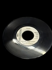 QUEEN – Headlong – 7” Vinyl Record / Middle Dinked / Jukebox Ready