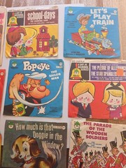 MIXED LOT of 12 Children’s 45rpm Vintage RECORDs SHOW N TELL & PETER PAN see PIC