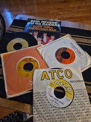 1960s 45 RPM Record Lot of 5 Electric Prunes Troggs Vogues Raiders