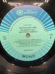 Skeeter Davis Vinyl Record Album Blueberry Hill and Other Favorites 1965 Vintage
