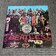 The Beatles – Sgt Peppers Lonely Vinyl Record EARLY JAPANESE Pressing BLACK 1969