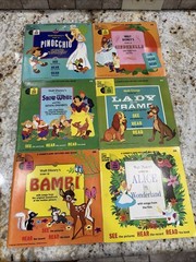 Lot of 22 Vintage SEE HEAR READ Walt Disney’s Books & Records 33 1/3 RPM And 45