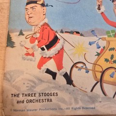 Vintage Three Stooges 6″ 78 RPM Yellow Golden Record Wreck Halls Jingle Bells
