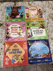 Lot of 22 Vintage SEE HEAR READ Walt Disney’s Books & Records 33 1/3 RPM And 45