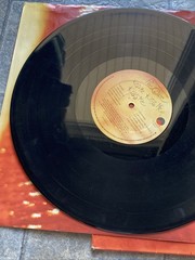 THE CURE-Kiss Me, Kiss Me, Kiss Me Vinyl Record 60737-1