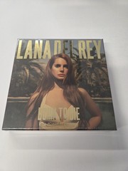LANA DEL REY – Born To Die (The Paradise Edition) NEW BOX SET 3-CD DVD 7″ Vinyl