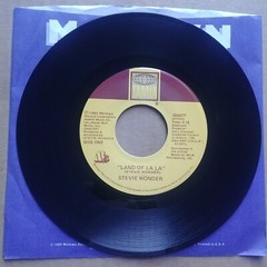 STEVIE WONDER Land Of La La & Instrumental 45 7″ SOUL Tamla Records Vinyl 1986