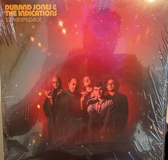 Durand Jones & The Indications – Private Space (Purple Ripple Vinyl)