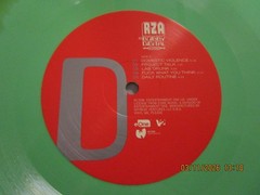 RZA Bobby Digital MANTIS GREEN SIGNED Reissue 2XLP Used! 2021 Vinyl Me Please