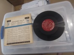 33 1/3 rpm EP ~ “Popular Favorites, Vol. 8” Original Artists – Columbia. T
