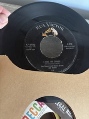 Vintage 45 RPM Record Lot In Album Country Rock Pop RCA Decca Columbia Mixed
