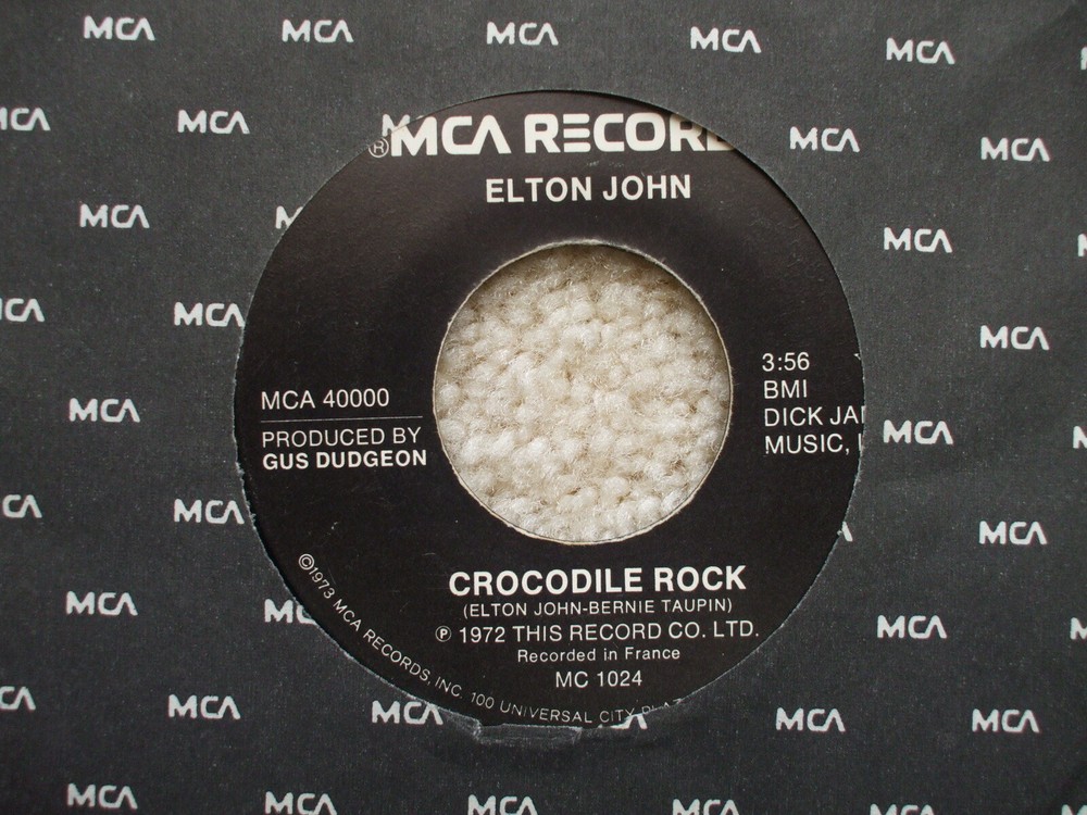 Elton John – Crocodile Rock / Elderberry Wine – USA Jukebox ready 45 MCA 40000