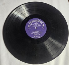 Walt Disney Presents Folk Songs from the Far Corners LP 1958 WDL-1006 33-1/3 RPM