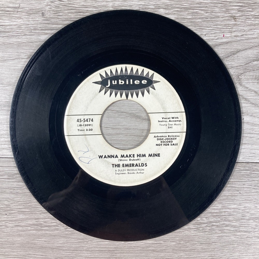 The Emeralds Wanna Make Him Mine / Dancing Alone 45 RPM 7” Vinyl Jubilee Promo