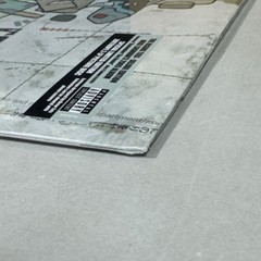 sealed copy of Fort Minor’s debut album, The Rising Tied, released in 2005 V,E6